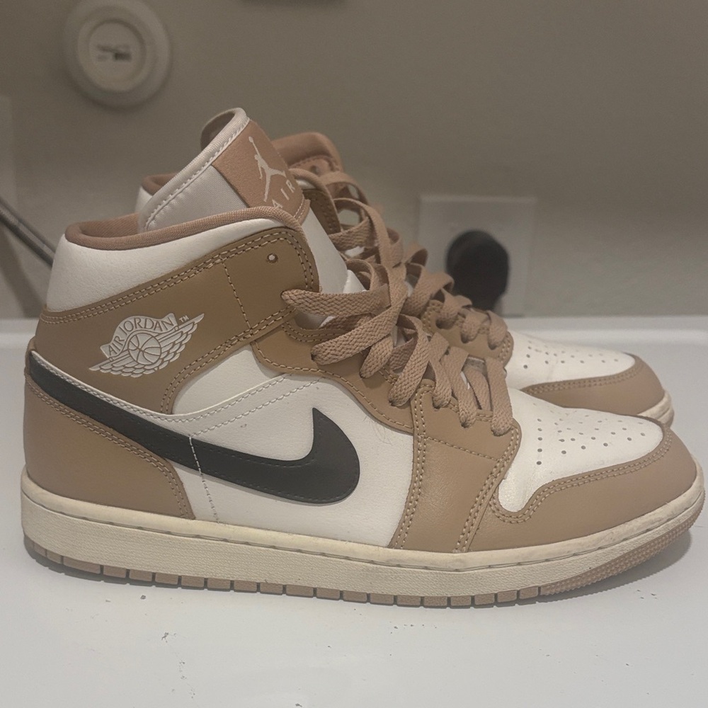 Jordan Women's Beige and White High-Top Sneakers